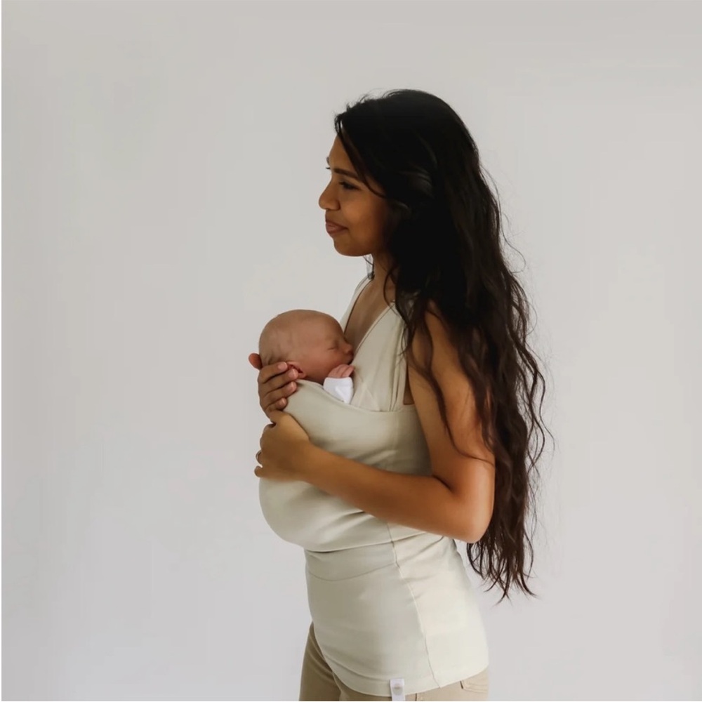 LALABU SOOTHE MATERNITY NURSING POSTPARTUM CREAM IVORY TANK TOP WITH CARRIER